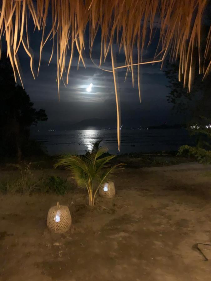 The Beach Shack Gili Air Exterior photo